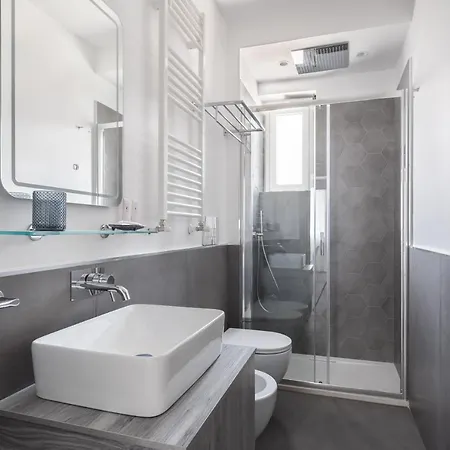 Design D'orlando - 2-bedrooms With Terrace Capo dʼOrlando