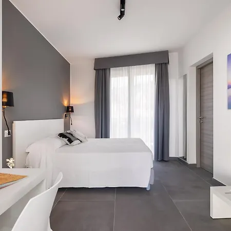 Design D'orlando - 2-bedrooms With Terrace *
